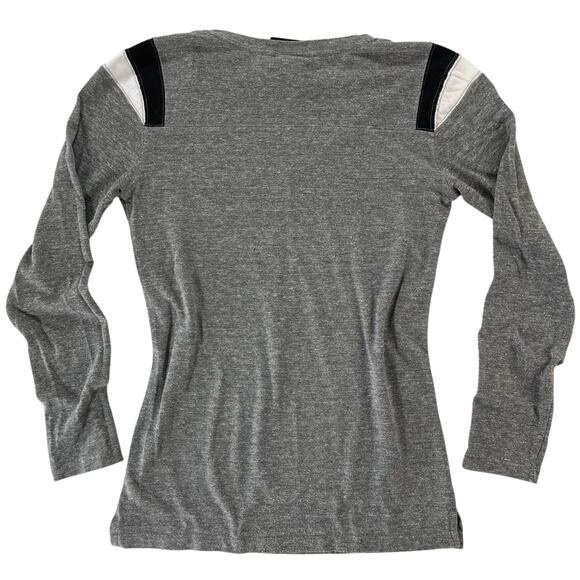 Chicago Bulls Women's V-Neck Long Sleeve Shirt by 5th & Ocean Size M - Picture 2 of 8